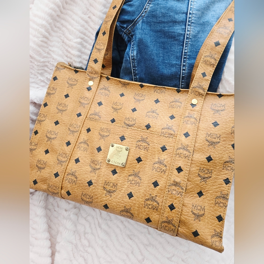 Authentic MCM Viestos XL Vintage Tote Shoulder Laptop Weekender Duffle Travel - Picture 3 of 15